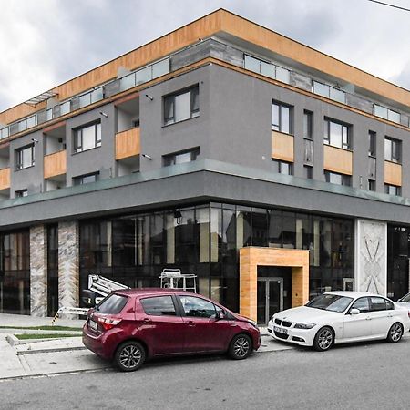 Modern Apartment In A Quiet Area Клуж-Напока Екстер'єр фото