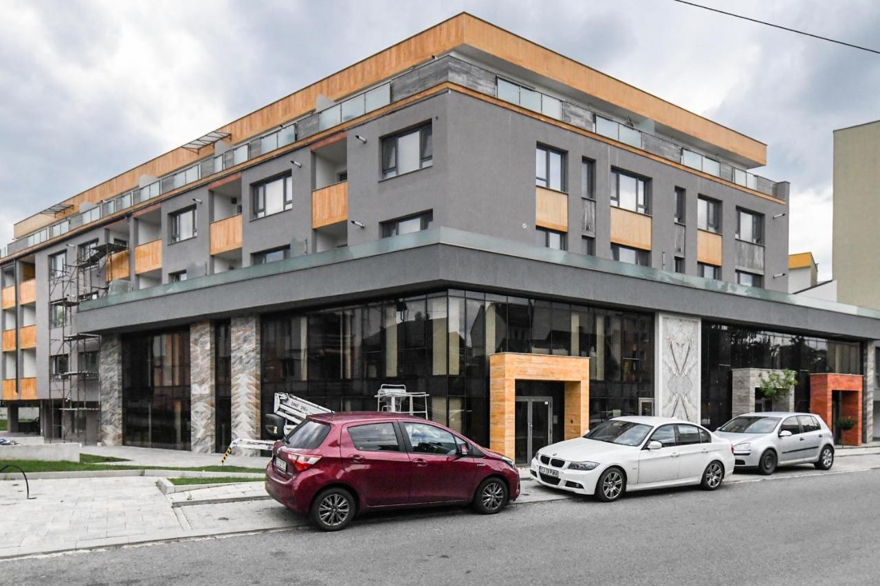 Modern Apartment In A Quiet Area Клуж-Напока Екстер'єр фото